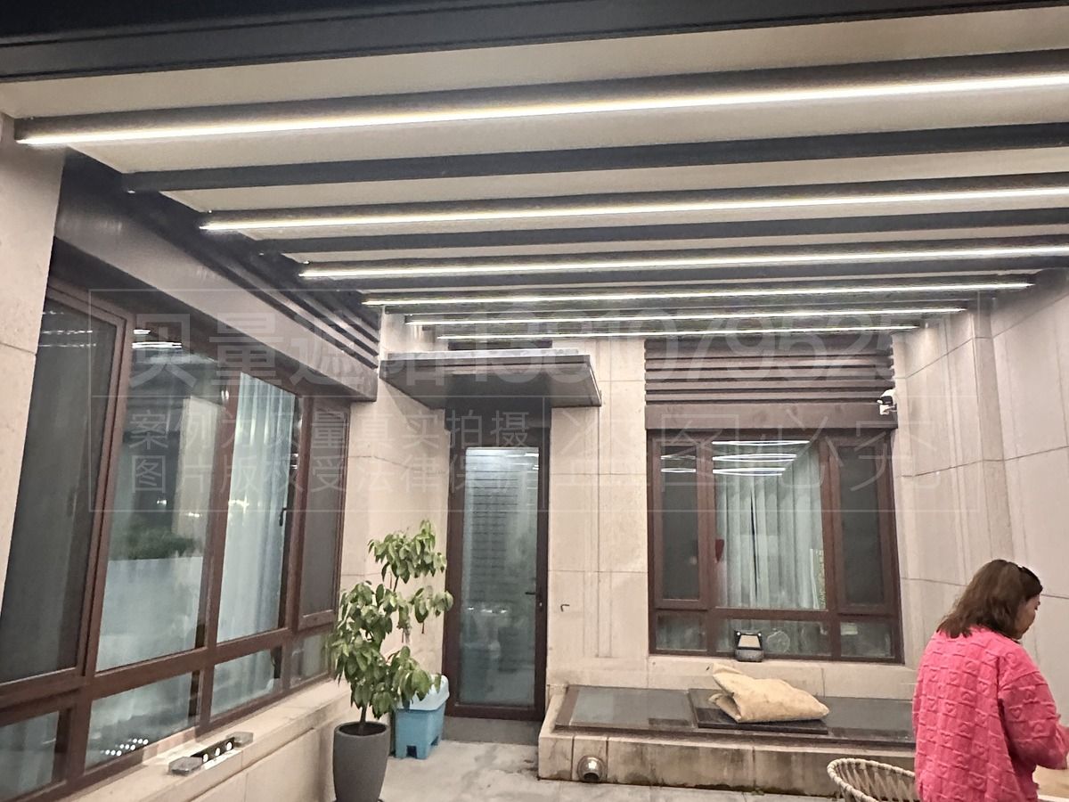 诺德东2-*折叠天幕防风卷帘 · 铝合金遮阳棚(图6) IMG_4329.jpg